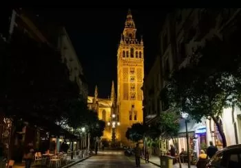 visitas nocturnas en Sevilla